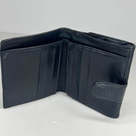 🖤Chanel Black Caviar Lambskin Leather CC Logo Bifold Wallet🖤 - Picture 7 of 14
